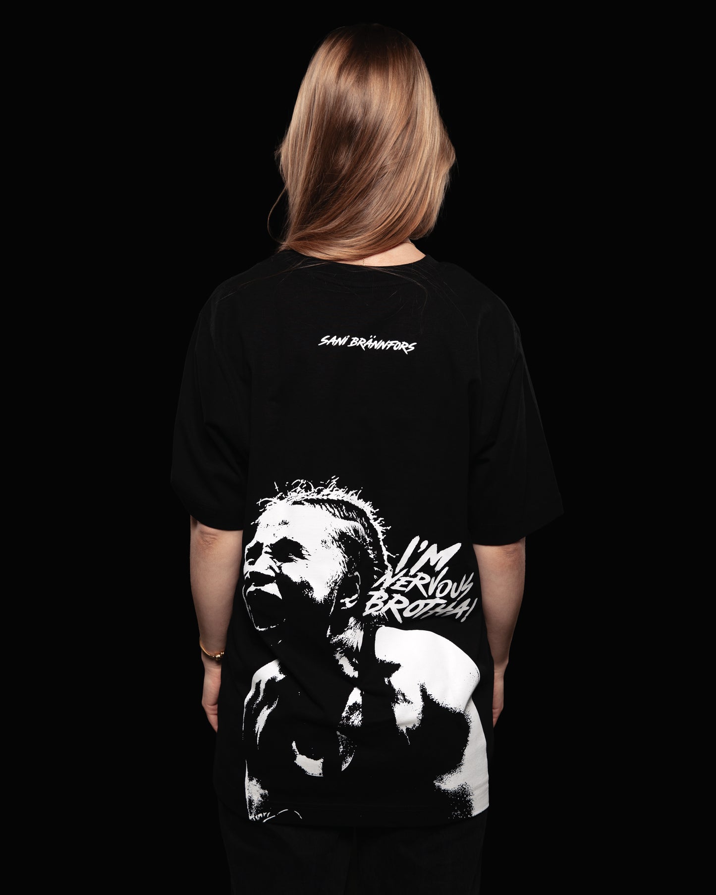 NERVOUS T-shirt black