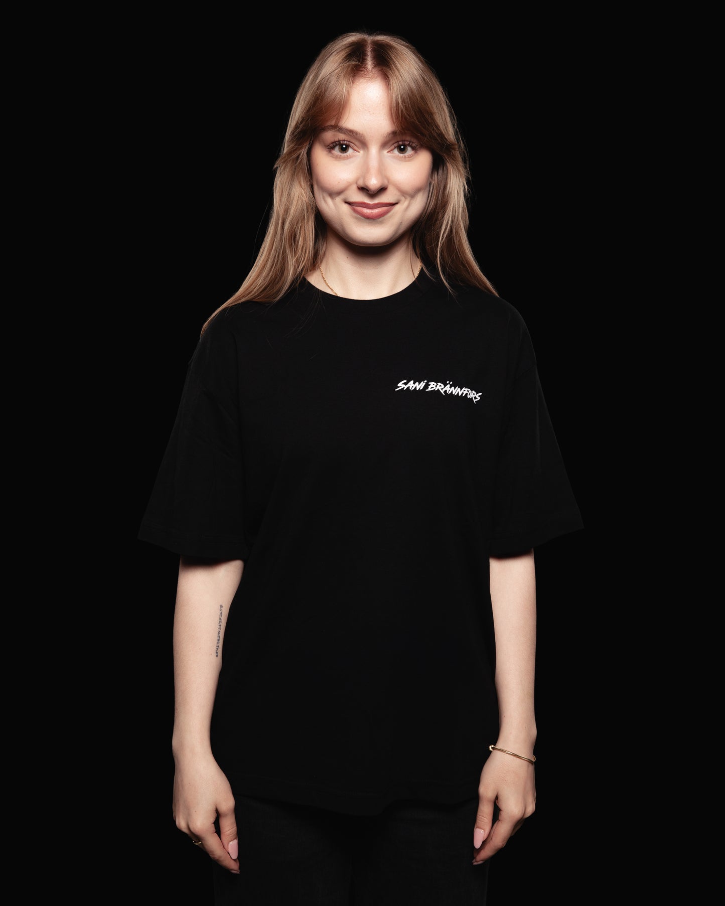 SANI AIRLINES T-shirt Black