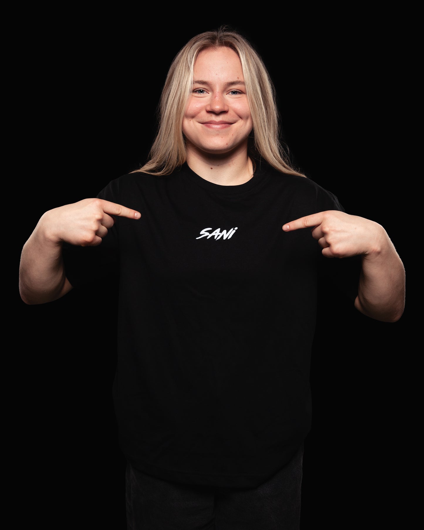 SANI BRÄNNFORS Plain Logo T-shirt black